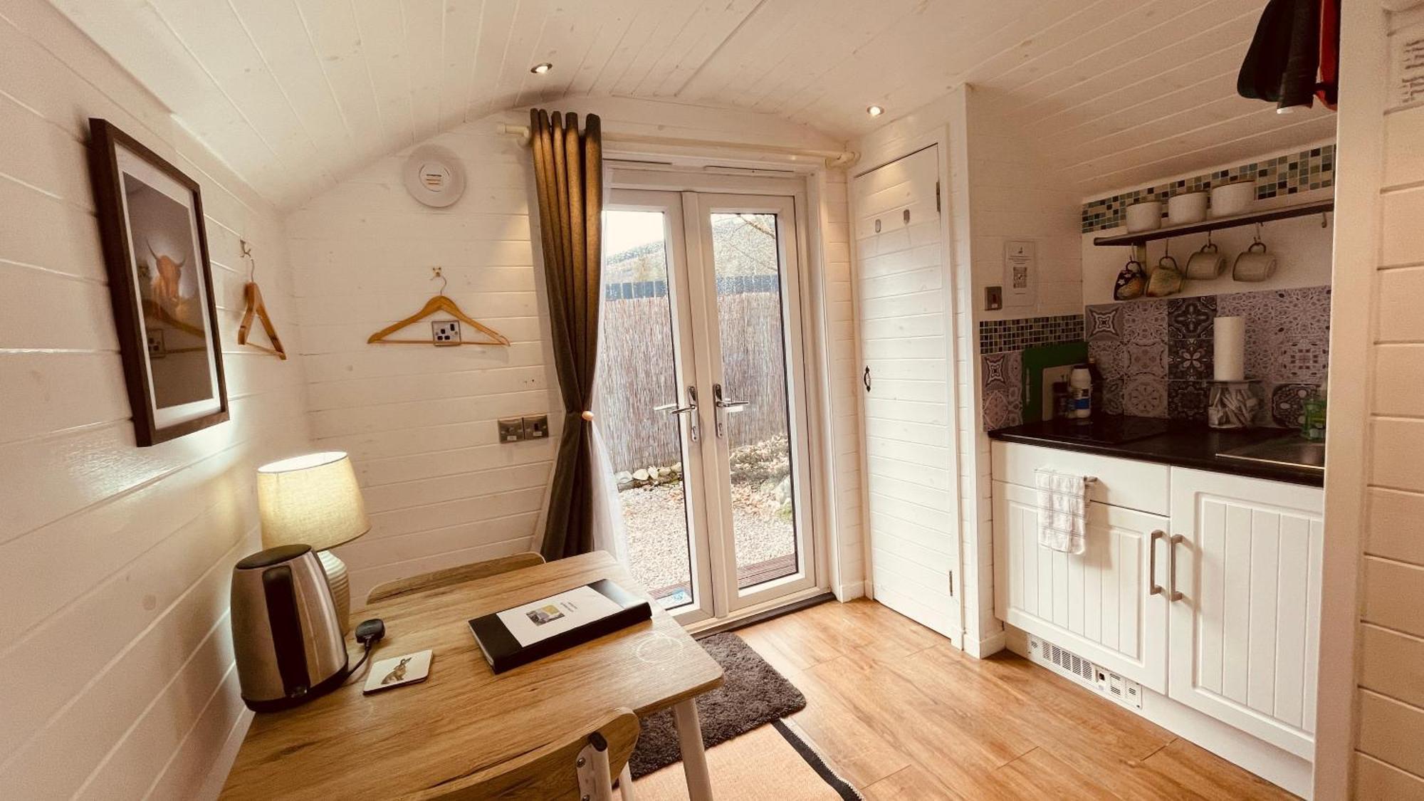 LewistonHideaway Pod Near Loch Ness For A Tranquil Retreatアパートメント エクステリア 写真